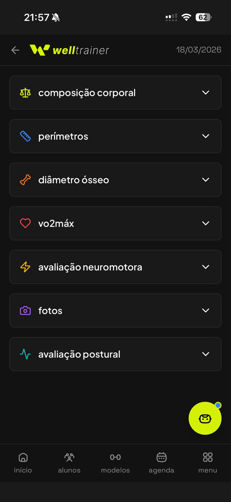 Tela de avaliação física com composição corporal, perímetros e VO2