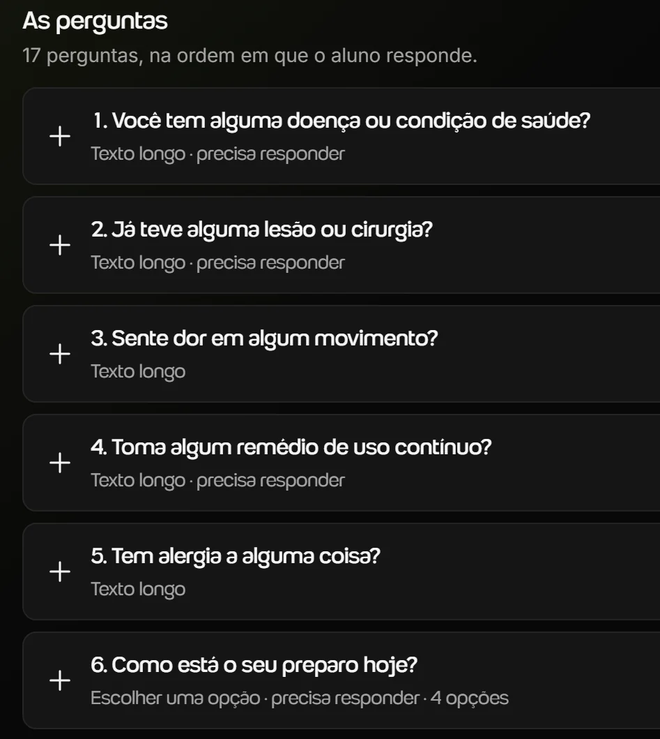 Editor da Anamnese padrão no Welltrainer, com as perguntas prontas e o tipo de resposta de cada uma