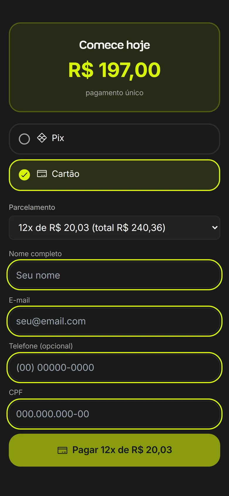 Página de vendas no celular com o formulário de compra: Pix ou cartão, parcelamento em até 12 vezes, nome, e-mail, telefone e CPF